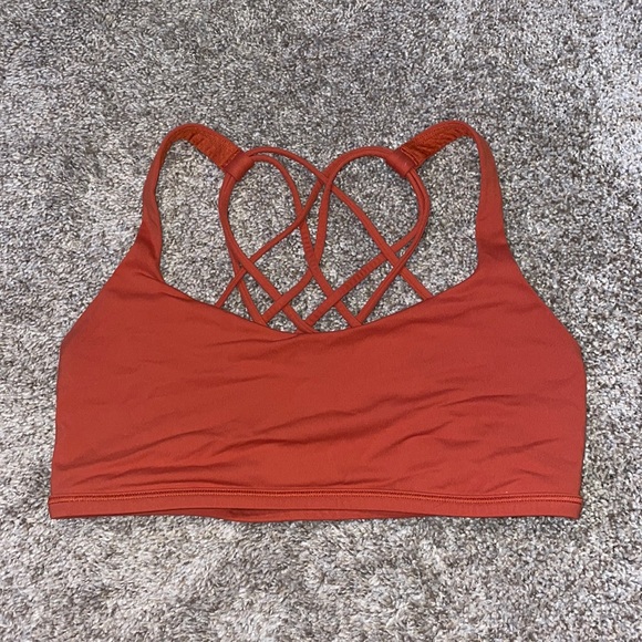 lululemon athletica Other - lululemon free to be wild bra size 6